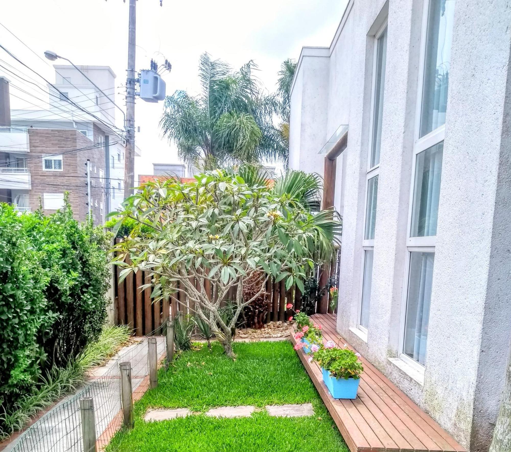 Holiday home Maison De L'ocean 250 M *